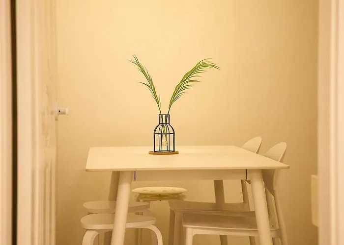 루나 아파트 *